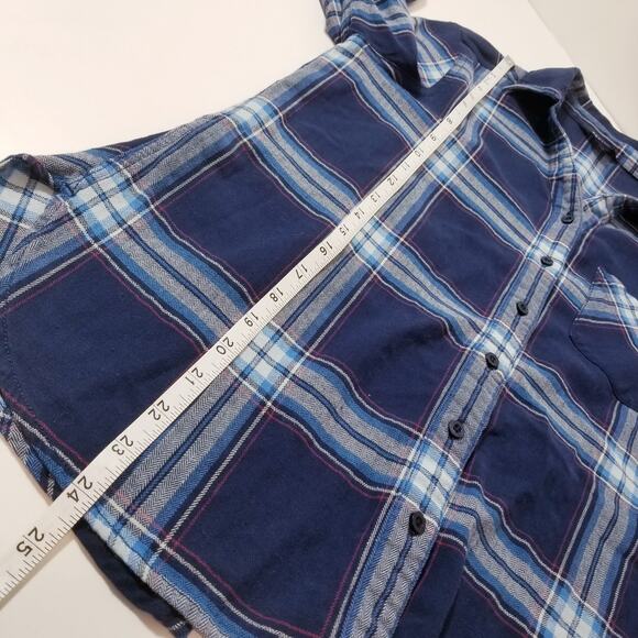 HAYES Plaid Button Front Shirt Long Sleeves Collared - Picture 9 of 12